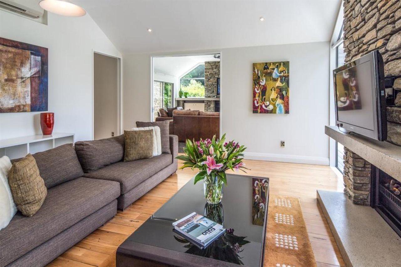 Riverview Retreat Holiday Home By Majordomo Distretto di Distretto di Queenstown Esterno foto