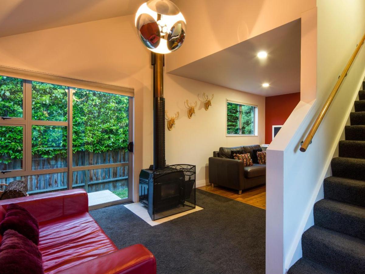 Riverview Retreat Holiday Home By Majordomo Distretto di Distretto di Queenstown Esterno foto