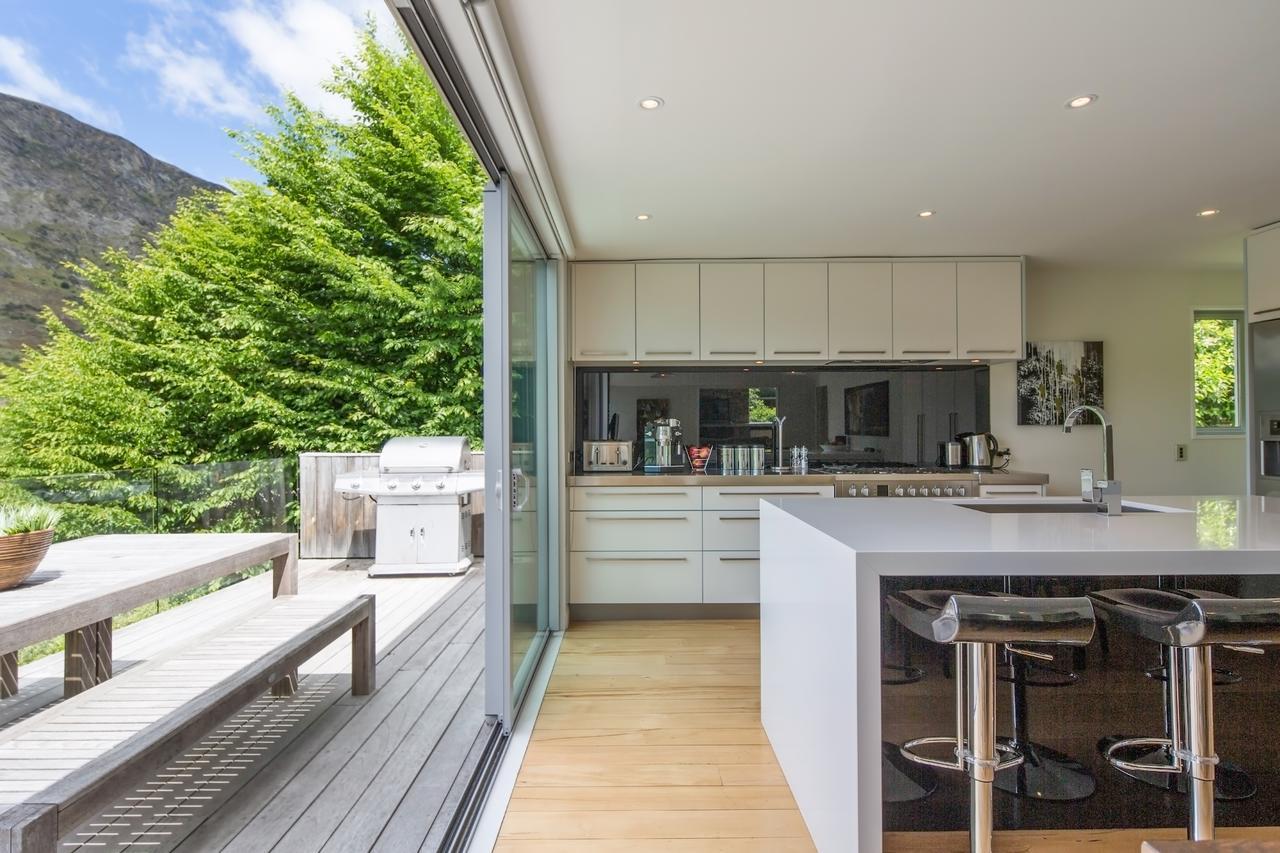 Riverview Retreat Holiday Home By Majordomo Distretto di Distretto di Queenstown Camera foto