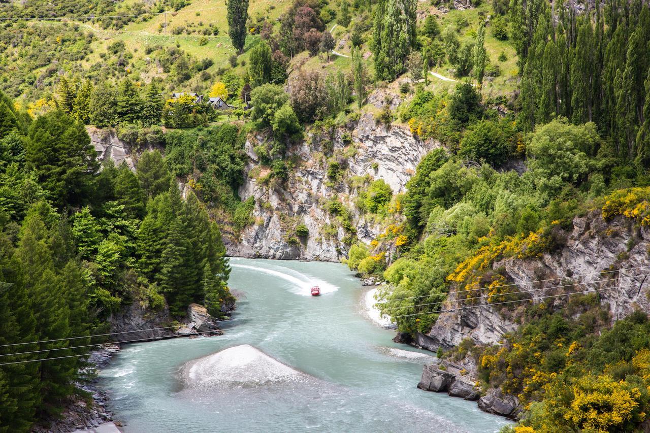 Riverview Retreat Holiday Home By Majordomo Distretto di Distretto di Queenstown Camera foto